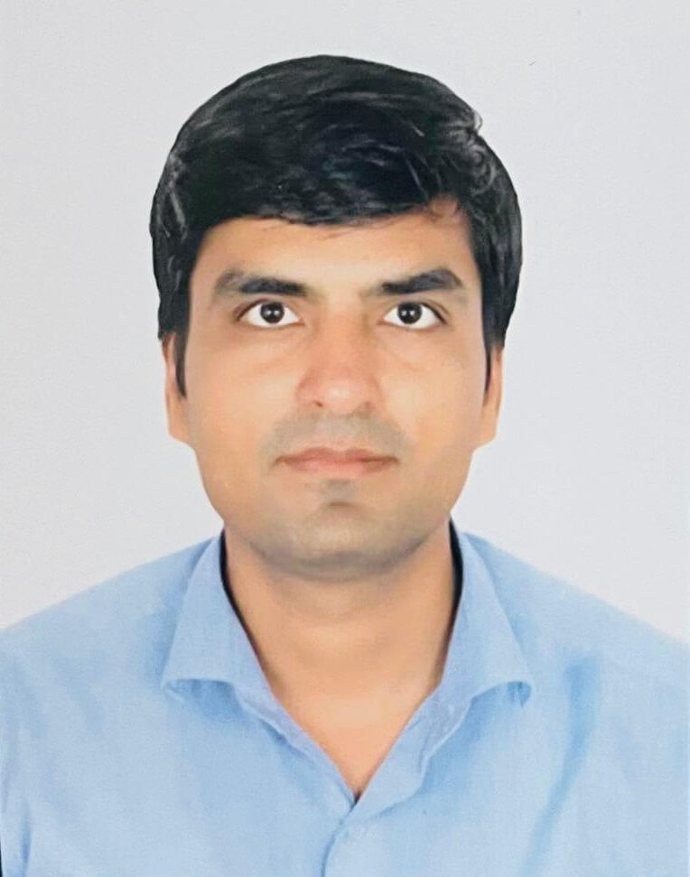 Dr.Deepak Mahla